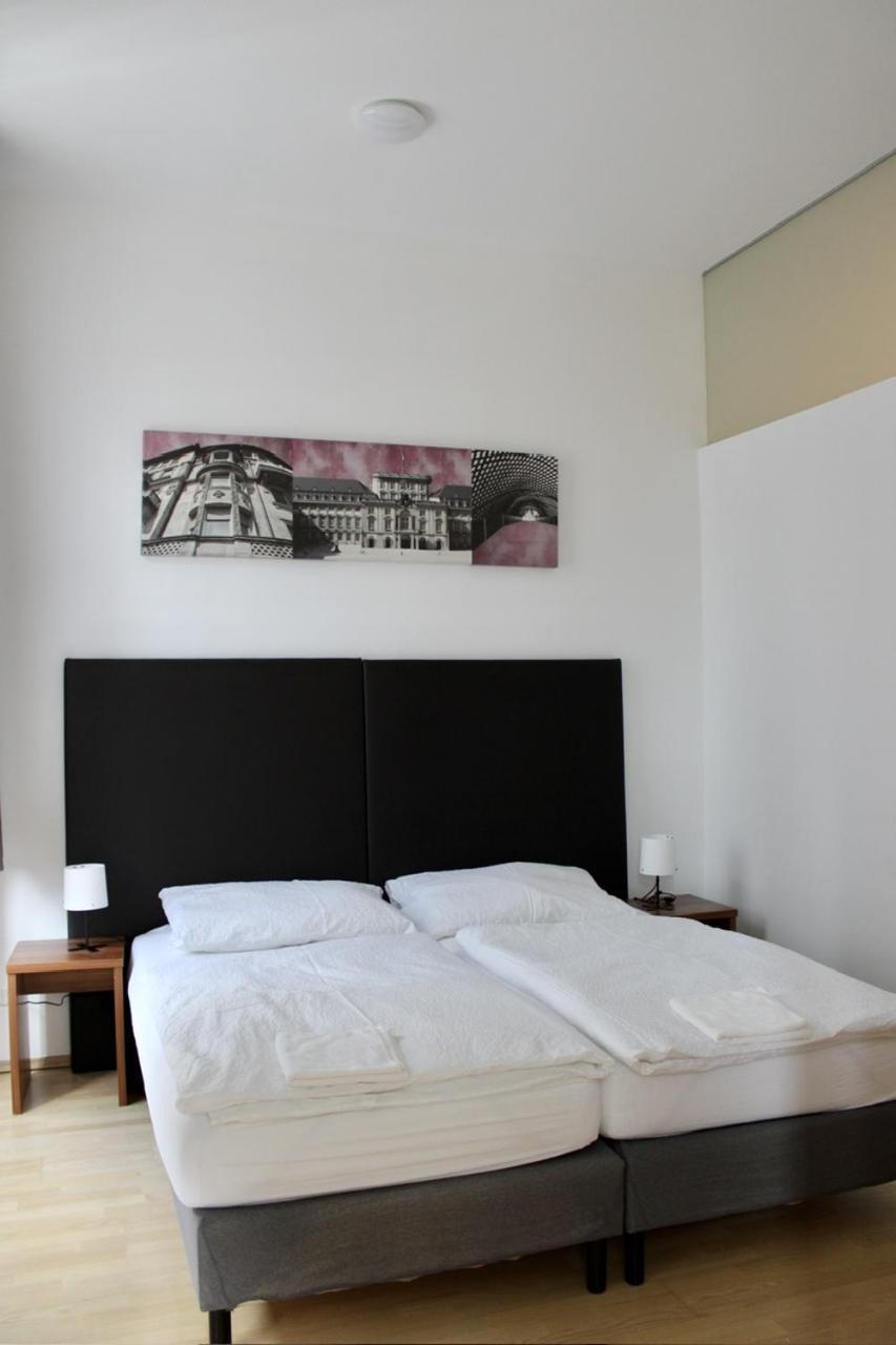 Linz City Appartements 24H Check-In Bagian luar foto