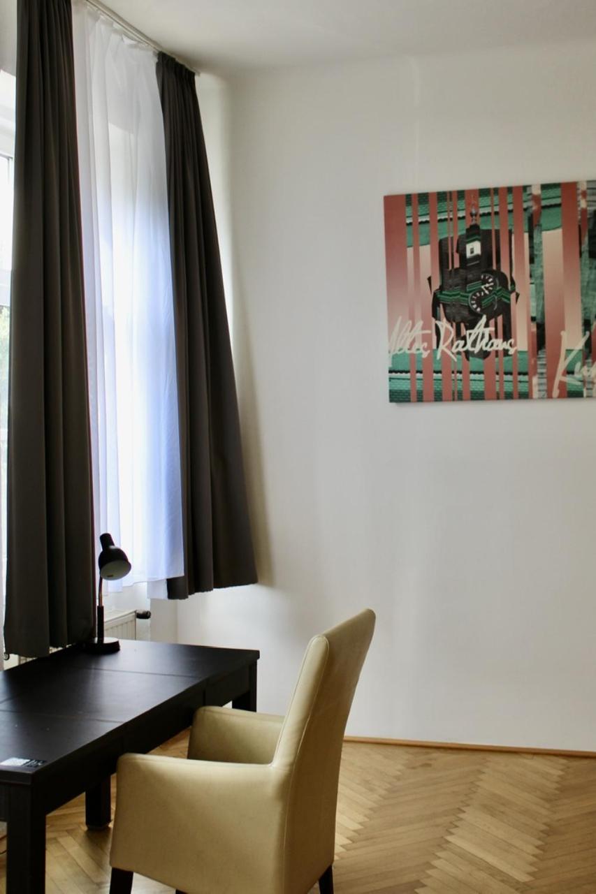 Linz City Appartements 24H Check-In Bagian luar foto